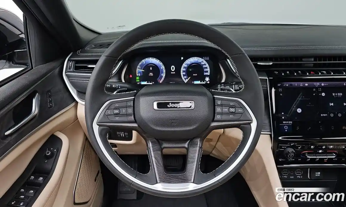 Jeep Cherokee 2023 3.6 гидро в Москве № 862827, фото 13