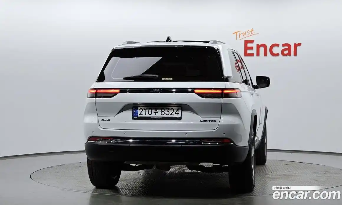 Jeep Cherokee 2023 3.6 гидро в Москве № 862827, фото 4