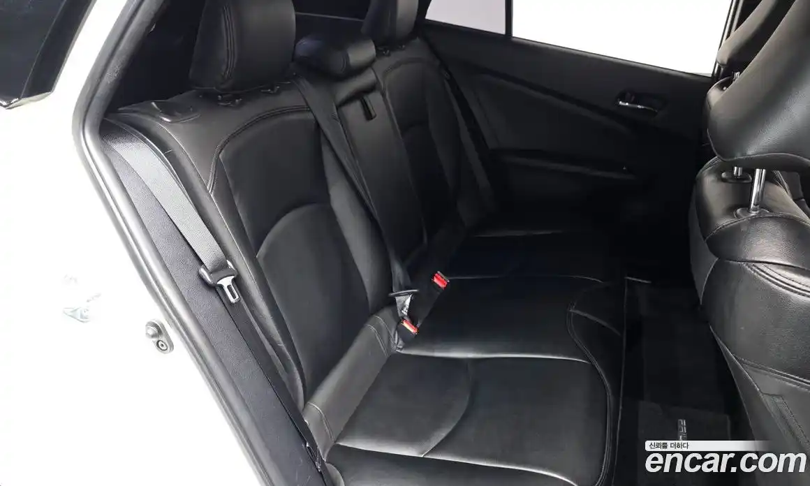 Toyota Prius 2017 1.8 гидро в Москве № 863007, фото 12