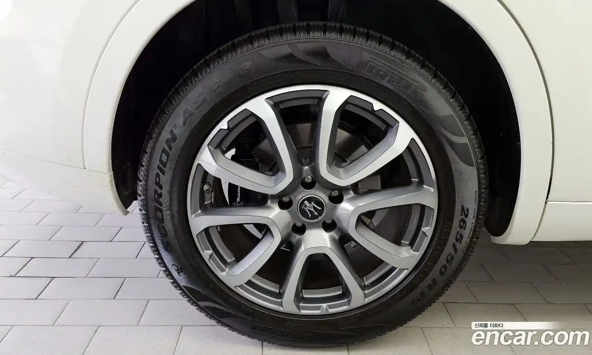 Maserati Levante 2022 2.0 гидро в Москве № 863365, фото 5