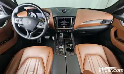 Maserati Levante 2022 2.0 гидро в Москве № 863365, миниатюра 7