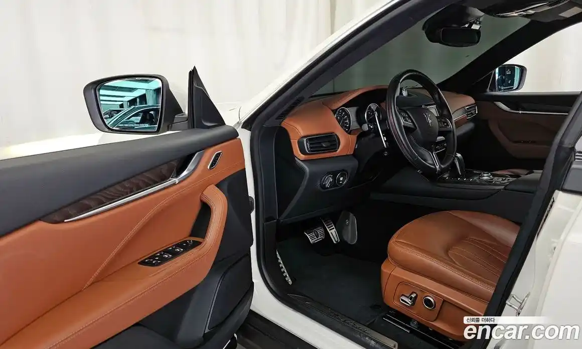 Maserati Levante 2022 2.0 гидро в Москве № 863365, фото 10