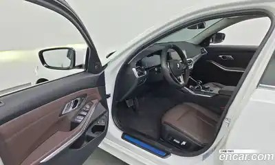 BMW 3-Series 2021 2.0 гидро в Москве № 892162, миниатюра 10