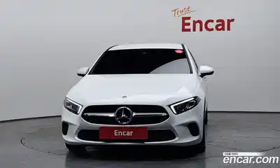 Mercedes-Benz A-Class 2022 2.0 гидро в Москве № 892677, миниатюра 3
