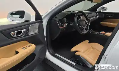 Volvo V60 2021 2.0 гидро в Москве № 894291, миниатюра 11