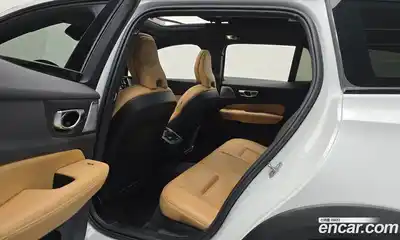 Volvo V60 2021 2.0 гидро в Москве № 894291, миниатюра 12