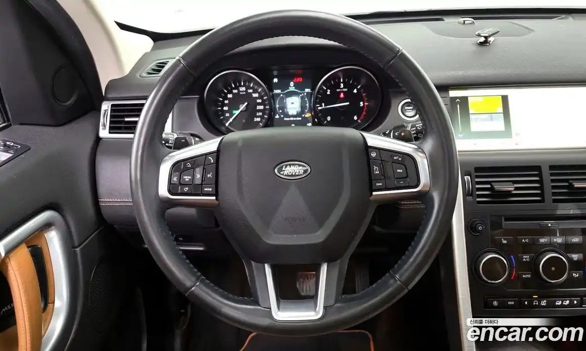 Land Rover Discovery Sport 2018 2.0 гидро в Москве № 894629, фото 13