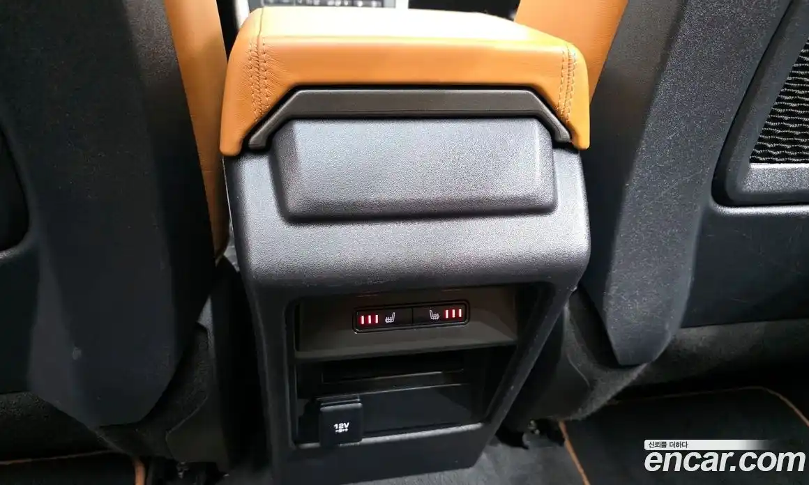 Land Rover Discovery Sport 2018 2.0 гидро в Москве № 894629, фото 19