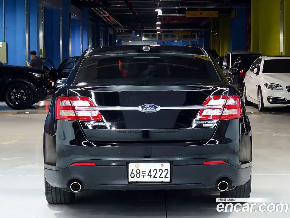 Ford Taurus 2017 2.0 гидро в Москве № 897075, фото 4