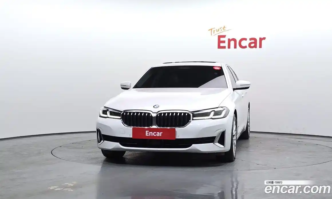 BMW 5-Series 2023 2.0 гидро в Москве № 968481, фото 3