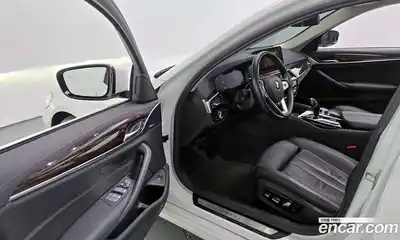 BMW 5-Series 2023 2.0 гидро в Москве № 968481, миниатюра 10