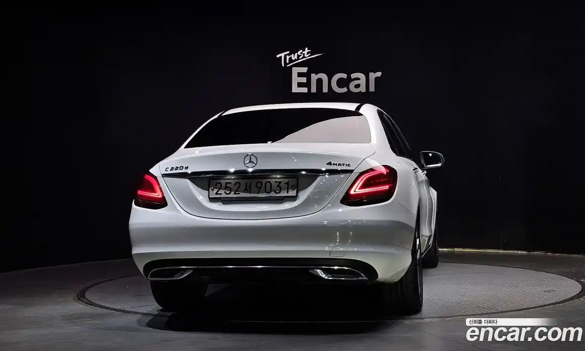 Mercedes-Benz C-Class 2020 1.9 гидро в Москве № 969811, фото 4