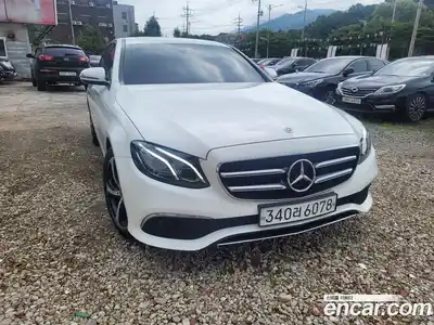Mercedes-Benz E-Class 2020 2.0 гидро, миниатюра 3