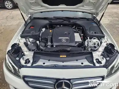 Mercedes-Benz E-Class 2020 2.0 гидро, миниатюра 6