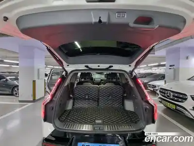 Kia EV9 2023 0.2 Автомат в Москве № 972685, миниатюра 9