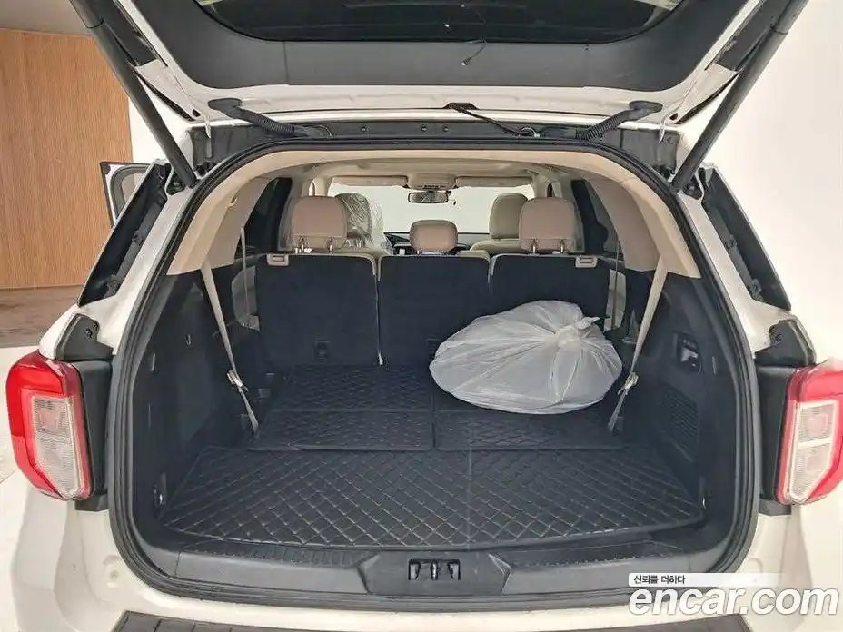 Ford Explorer 2020 2.3 гидро в Москве № 976400, фото 18