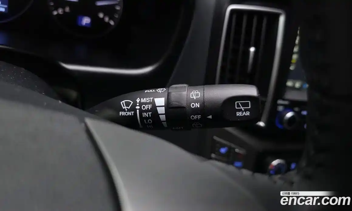 Hyundai Starex 2018 2.5 Автомат в Москве № 1002006, фото 19