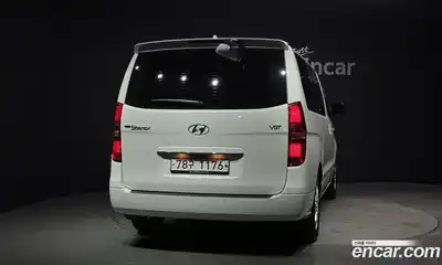 Hyundai Starex 2018 2.5 Автомат в Москве № 1002006, миниатюра 4