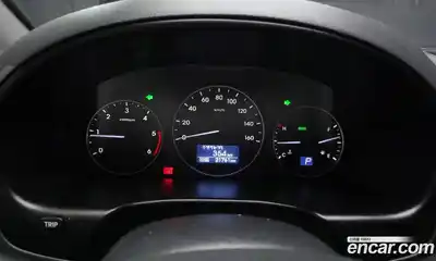 Hyundai Starex 2018 2.5 Автомат в Москве № 1002006, миниатюра 8