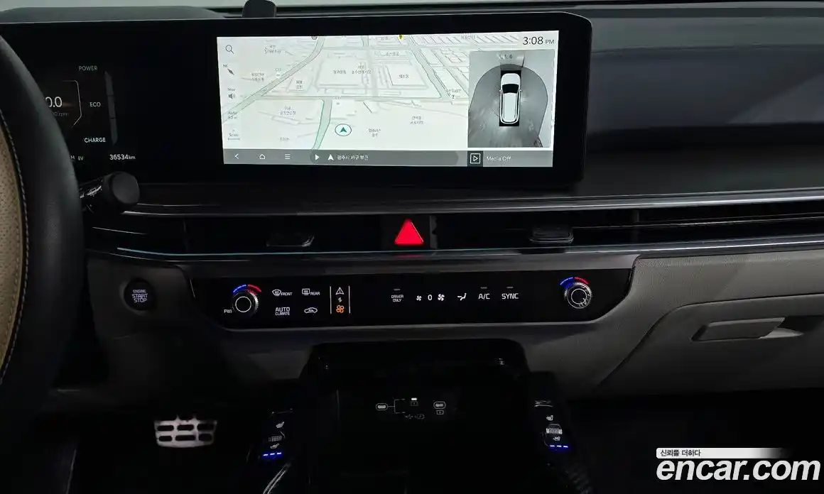 Kia Sorento 2023 1.6 Автомат в Москве № 1002964, фото 14