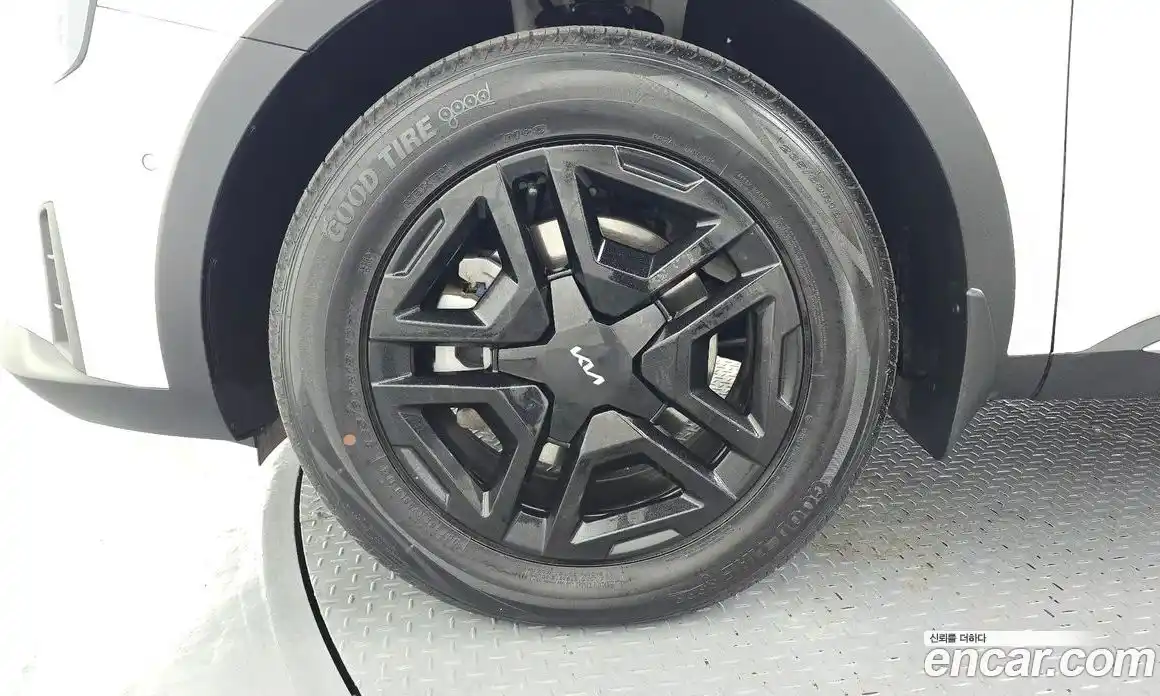 Kia Sorento 2023 1.6 Автомат в Москве № 1002964, фото 5