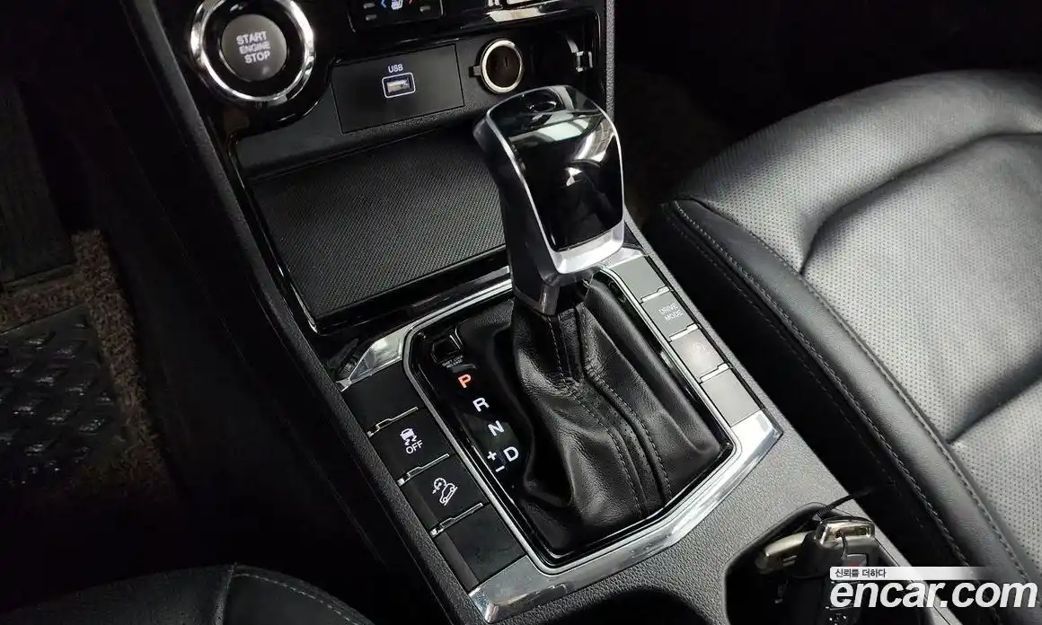 SsangYong Korando 2020 1.6 Автомат в Москве № 1003470, фото 9