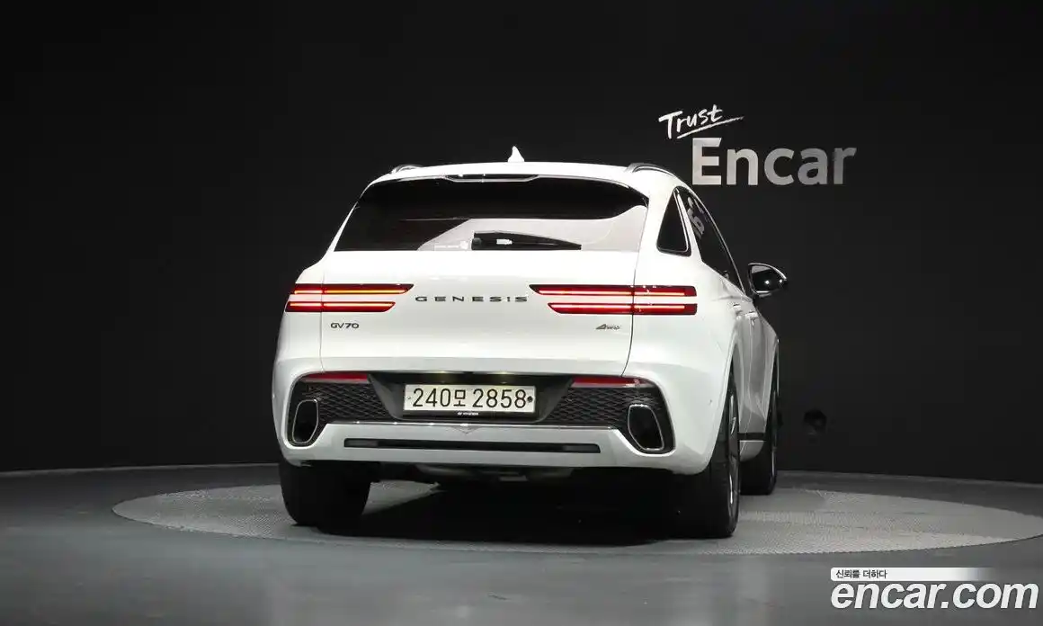 Genesis GV70 2021 2.5 Автомат в Москве № 1010173, фото 3