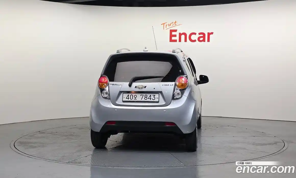 Chevrolet Spark 2012 1.0 Механическая в Москве № 1012472, фото 4