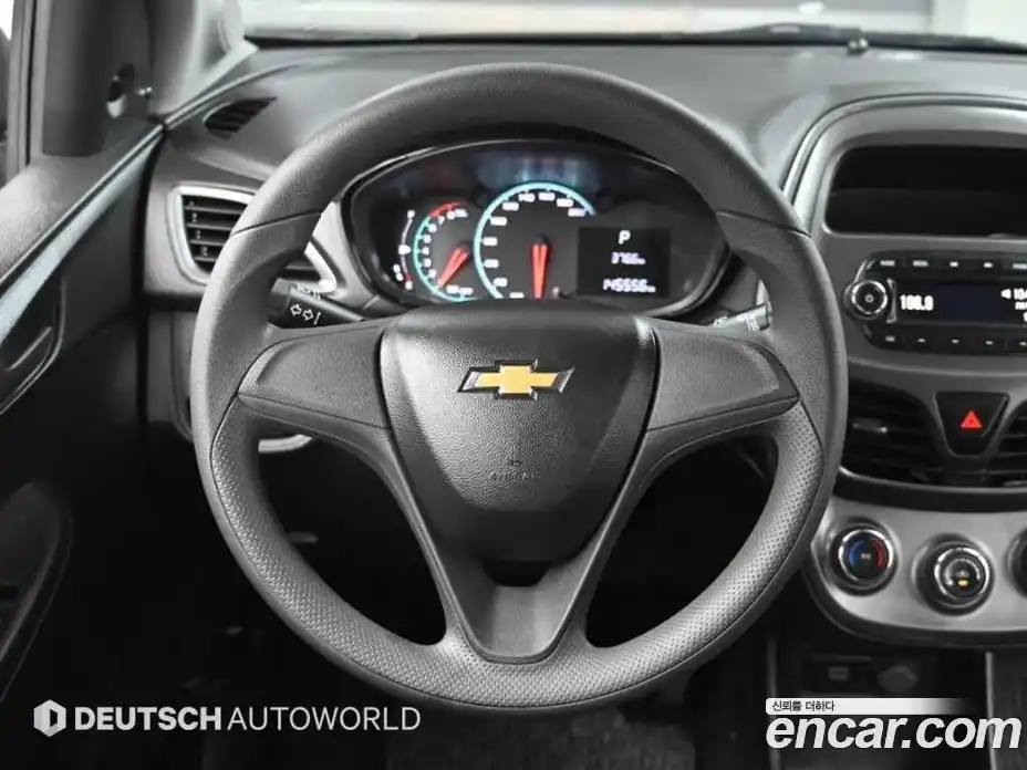 Chevrolet Spark 2018 1.0 Автомат в Москве № 1012770, фото 13