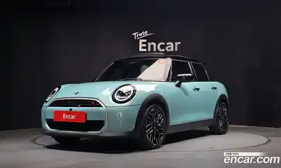 Mini Cooper, 2025