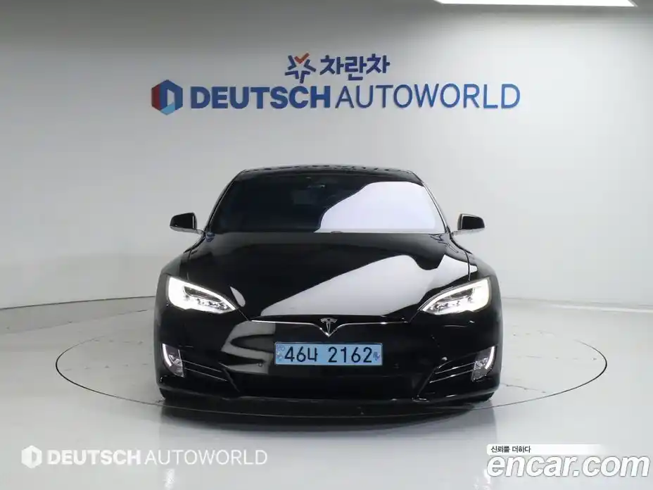 Tesla Model S 2017 гидро в Москве № 1014356, фото 3
