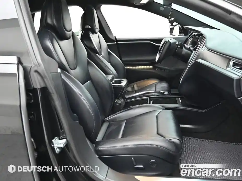 Tesla Model S 2017 гидро в Москве № 1014356, фото 10