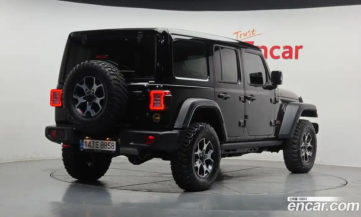 Jeep Wrangler 2022 2.0 гидро в Москве № 1014905, фото 2