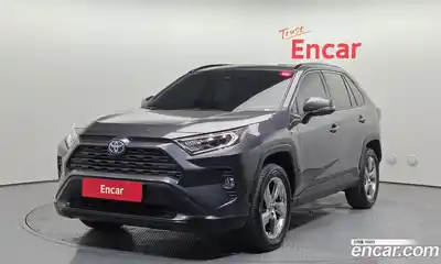 Toyota RAV4, 2021