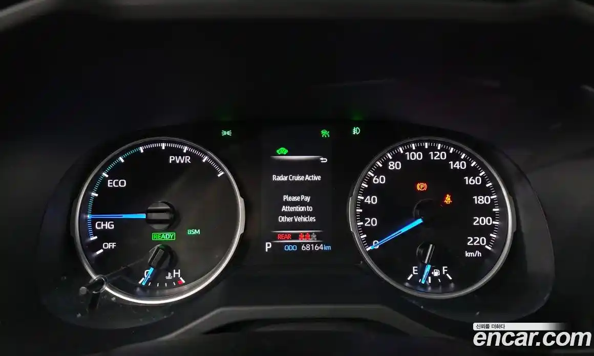 Toyota RAV4 2021 2.5 гидро в Москве № 1015201, фото 8