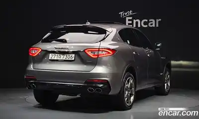 Maserati Levante 2020 3.0 гидро в Москве № 1015655, миниатюра 2