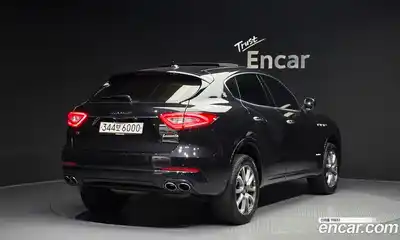 Maserati Levante 2018 3.0 гидро в Москве № 1015668, миниатюра 2