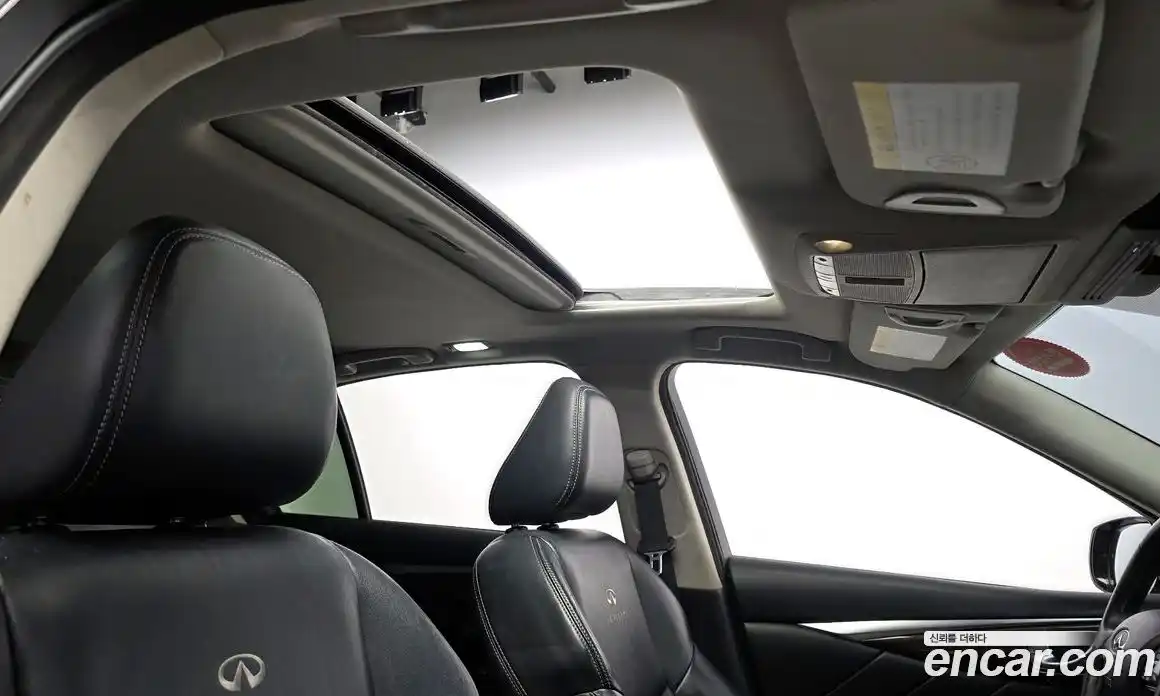 Infiniti Q50 2016 3.5 гидро в Москве № 1015737, фото 20