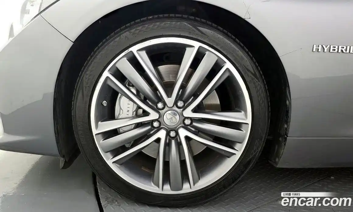 Infiniti Q50 2016 3.5 гидро в Москве № 1015737, фото 5