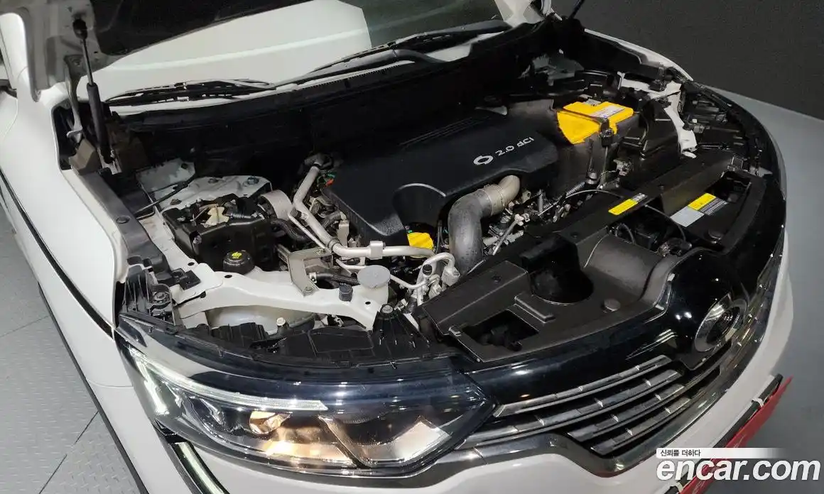 Renault QM6 2017 2.0 гидро в Москве № 107082, фото 6