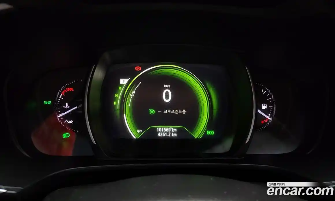 Renault QM6 2017 2.0 гидро в Москве № 107082, фото 8