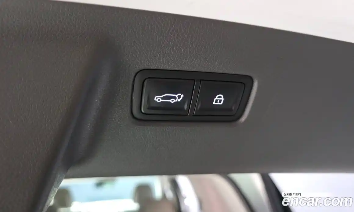 Hyundai Santa Fe 2023 2.5 гидро в Москве № 109894, фото 20
