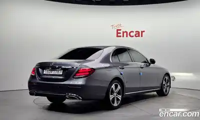 Mercedes-Benz E-Class 2017 2.0 гидро в Москве № 138938, миниатюра 2