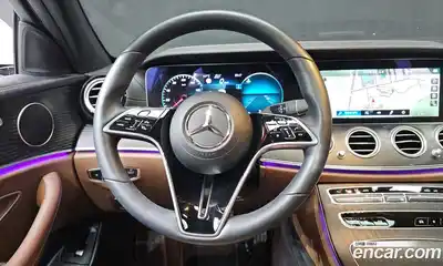Mercedes-Benz E-Class 2023 2.0 гидро в Москве № 139918, миниатюра 11