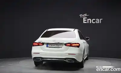 Mercedes-Benz E-Class 2023 2.0 гидро в Москве № 139918, миниатюра 4