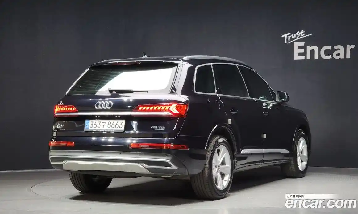 Audi Q7 2021 3.0 гидро в Москве № 144391, фото 2