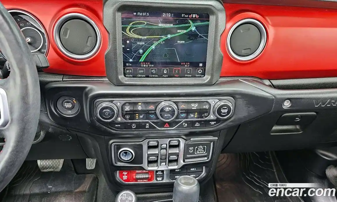 Jeep Wrangler 2021 2.0 гидро в Москве № 145922, фото 15