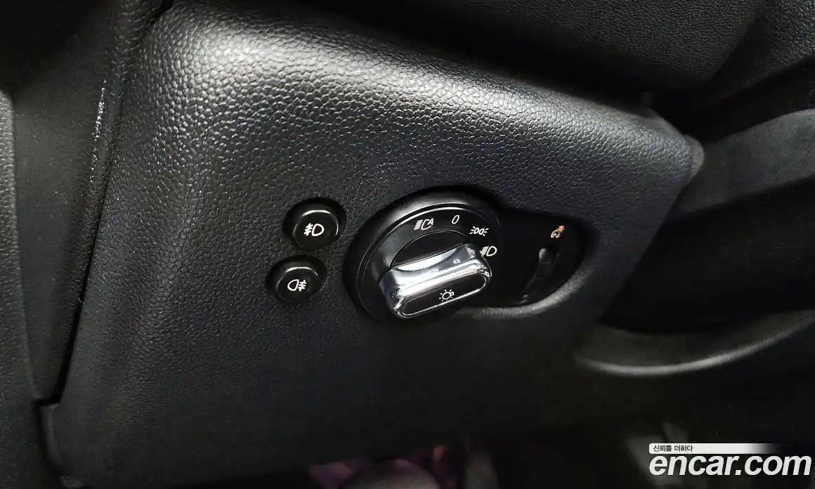 Mini Cooper Convertible 2017 1.5 гидро в Москве № 157337, фото 16