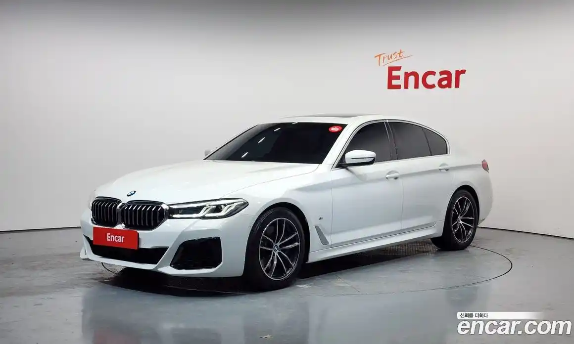 BMW 5-Series 2022 2.0 гидро в Москве № 157947, фото 1