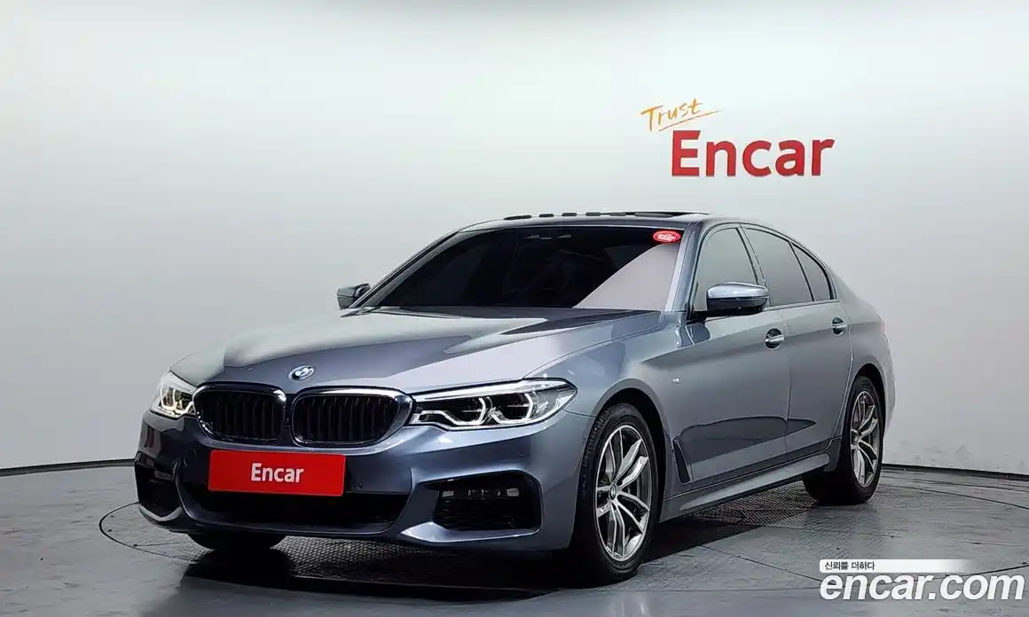 BMW 5-Series 2017 2.0 гидро в Москве № 158755, фото 1
